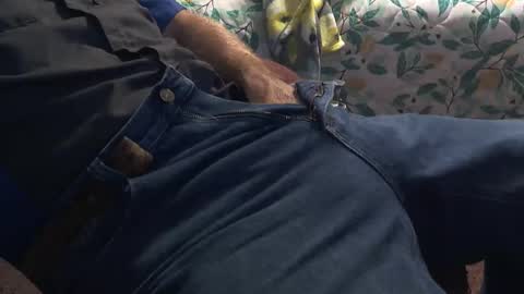 Snapshot of thetnguy chatting on 11.02.25 thetnguy online show from 11.02.25