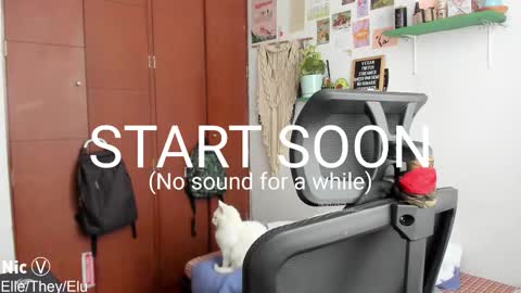 Nicole online show from 09.18.25