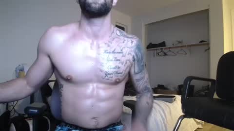 Snapshot of theufcfan_8181 chatting on 01.17.25 troy online show from 01.17.25