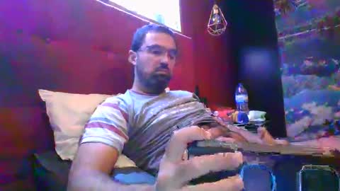 Snapshot of theviper1990 chatting on 10.02.25 Carlos1990 online show from 10.02.25