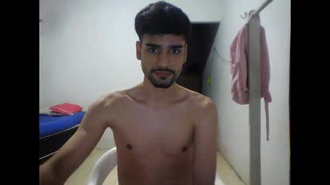 Snapshot of thiago22bk chatting on 11.28.25 thiago22bk online show from 11.28.25