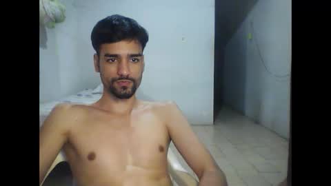 Snapshot of thiago22bk chatting on 12.05.25 thiago22bk online show from 12.05.25