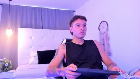 Thiago  online show from 04.07.26