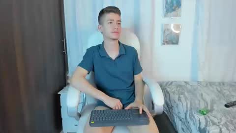 Manuel online show from 09.23.25