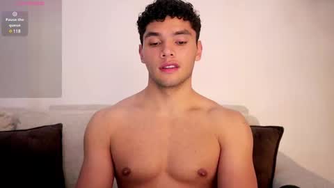 Snapshot of thiago_l chatting on 02.17.25 Just Thiago online show from 02.17.25