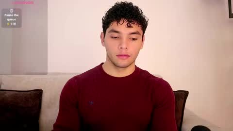 Snapshot of thiago_l chatting on 03.04.25 Just Thiago online show from 03.04.25