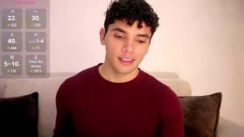 Snapshot of thiago_l chatting on 03.11.25 Just Thiago online show from 03.11.25