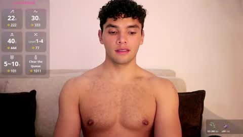 Snapshot of thiago_l chatting on 03.12.25 Just Thiago online show from 03.12.25