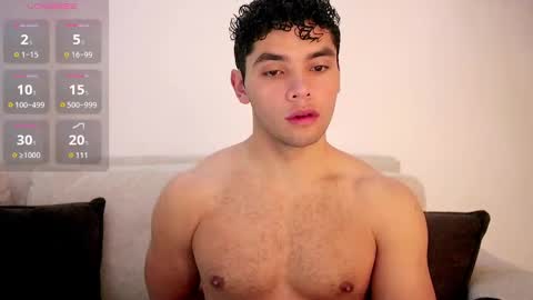 Snapshot of thiago_l chatting on 03.12.25 Just Thiago online show from 03.12.25