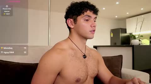 Snapshot of thiago_l chatting on 09.14.25 Just Thiago online show from 09.14.25