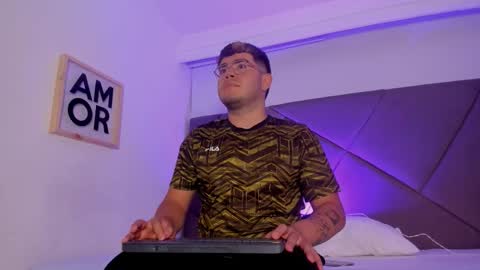 Snapshot of thiago_occonor chatting on 11.03.25 thiago_occonor online show from 11.03.25