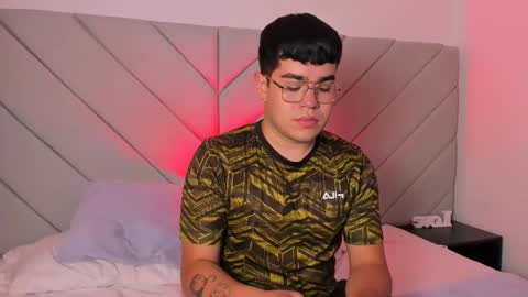 Snapshot of thiago_occonor chatting on 11.12.25 thiago_occonor online show from 11.12.25