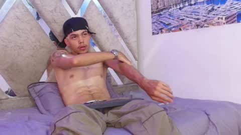 Thiago online show from 05.12.26