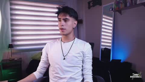 Snapshot of thiago_rockwell chatting on 12.11.24 Thiago online show from 12.11.24