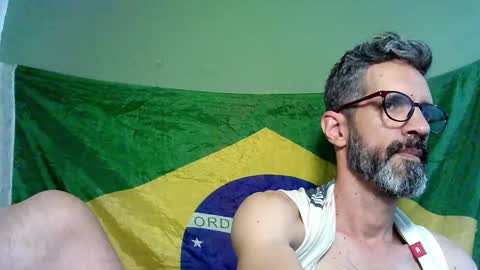Snapshot of thiago_sexlover chatting on 11.15.25 Thiago sexlover online show from 11.15.25