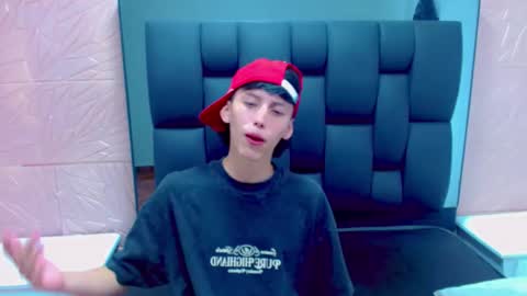 thiago_twink38 online show from 01.14.26