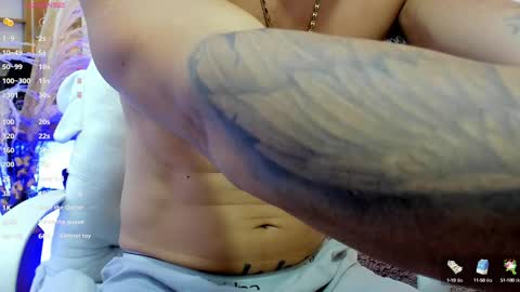 Snapshot of thiagof__x chatting on 03.09.25 Thiago online show from 03.09.25