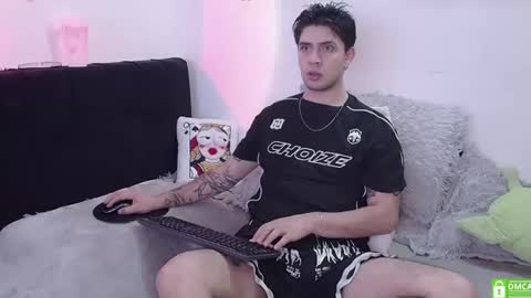 Thiago River online show from 07.08.26