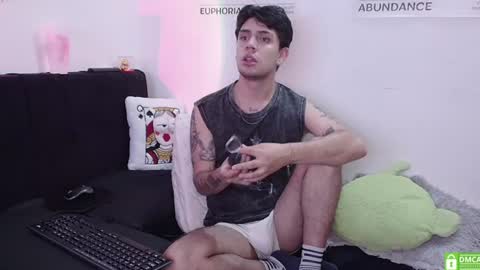 Thiago River online show from 07.10.26