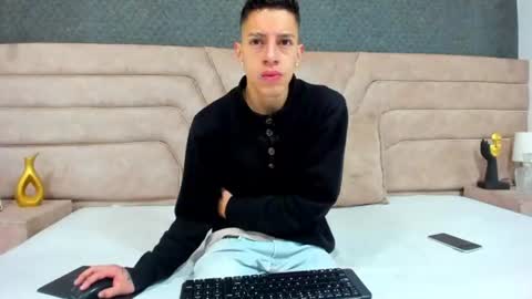 Snapshot of thiagos19 chatting on 07.24.26 Thiago online show from 07.24.26