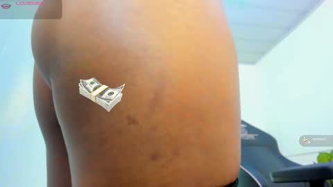  thiana  online show from 10.24.25