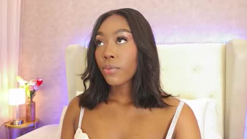 Snapshot of thianalopez chatting on 03.06.26 ThianaLopez online show from 03.06.26