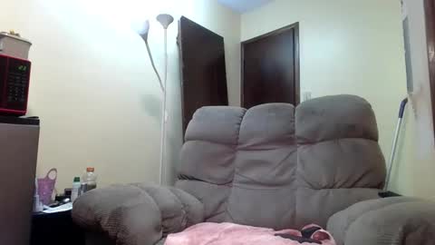 Snapshot of thicdic4 chatting on 11.10.25 thicdic4 online show from 11.10.25