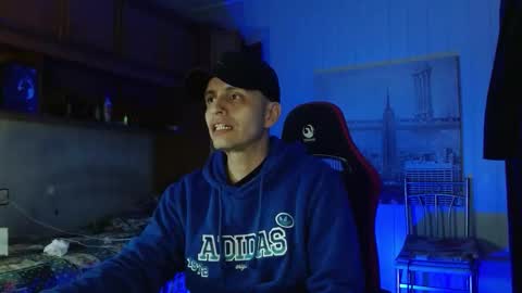 Latino 8.5 inches online show from 02.22.26