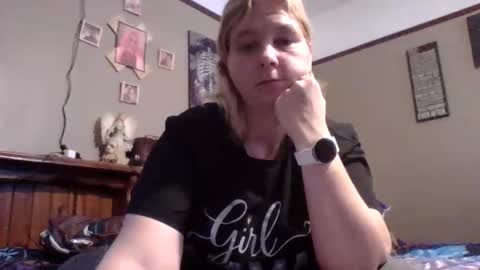 thickblonde_92 online show from 10.13.25