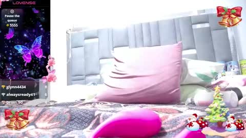 XIOMARA  online show from 12.16.24