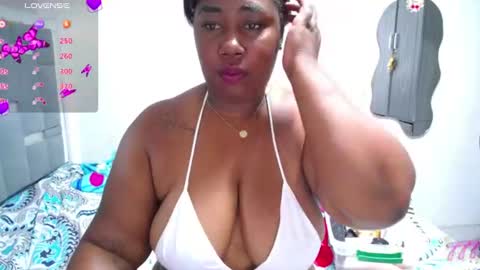 XIOMARA  online show from 06.19.26