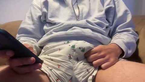 Snapshot of thickerbunny chatting on 10.27.25 thickerbunny online show from 10.27.25