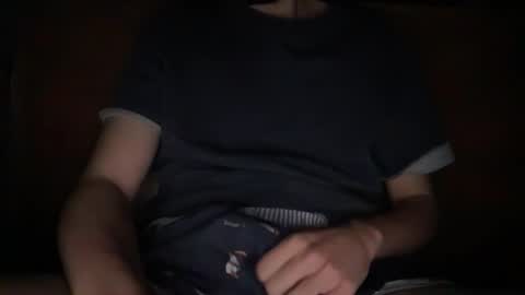 Snapshot of thickerbunny chatting on 12.21.25 thickerbunny online show from 12.21.25