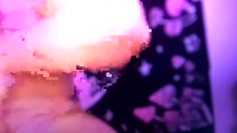 Ariel online show from 10.19.25