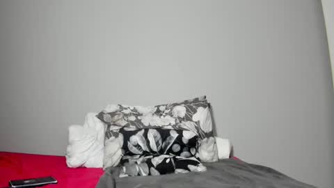 thickleeyanax online show from 01.22.25