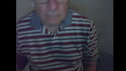 Snapshot of thickmelnik chatting on 01.04.25 James online show from 01.04.25