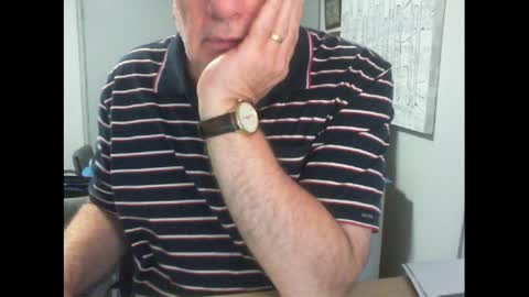 Snapshot of thickmelnik chatting on 05.18.26 James online show from 05.18.26