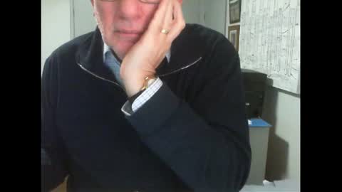 Snapshot of thickmelnik chatting on 06.23.26 James online show from 06.23.26