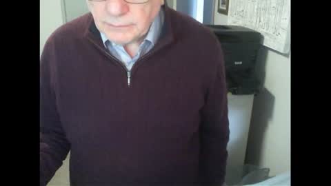 Snapshot of thickmelnik chatting on 07.24.26 James online show from 07.24.26