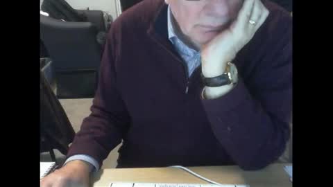 Snapshot of thickmelnik chatting on 07.25.26 James online show from 07.25.26