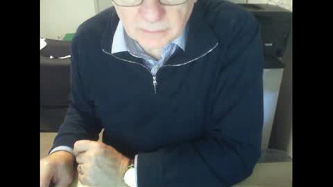 Snapshot of thickmelnik chatting on 08.02.26 James online show from 08.02.26
