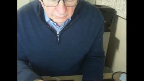 Snapshot of thickmelnik chatting on 08.03.26 James online show from 08.03.26