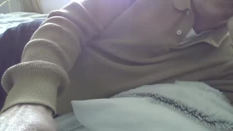 Snapshot of thicksingarters chatting on 03.10.25 thicksingarters online show from 03.10.25