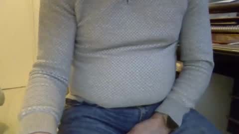 Snapshot of thicksingarters chatting on 03.12.25 thicksingarters online show from 03.12.25