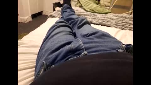 Snapshot of thicksingarters chatting on 10.24.25 thicksingarters online show from 10.24.25