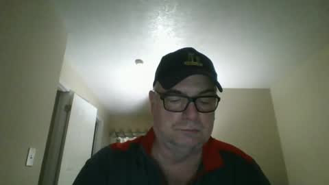 Snapshot of thickwhiteload chatting on 02.27.25 thickwhiteload online show from 02.27.25