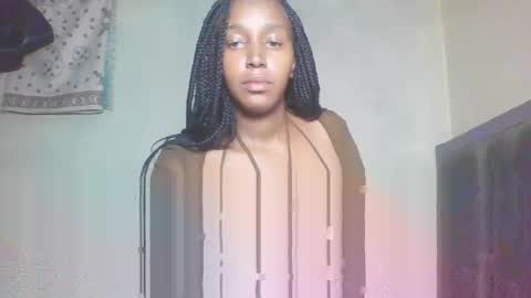 Snapshot of thickymamii chatting on 05.15.26 thickymamii online show from 05.15.26