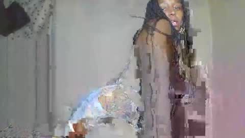 Snapshot of thickymamii chatting on 05.16.26 thickymamii online show from 05.16.26
