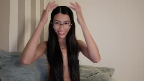 Snapshot of thifa2x chatting on 07.12.26 thifa2x online show from 07.12.26