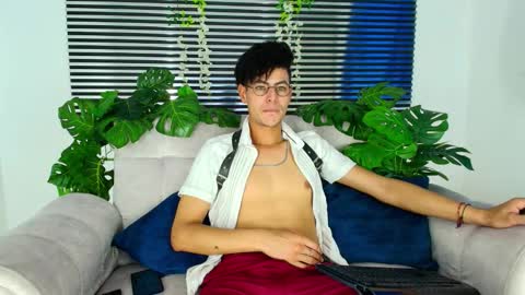 Thiago Saenzz online show from 03.03.26